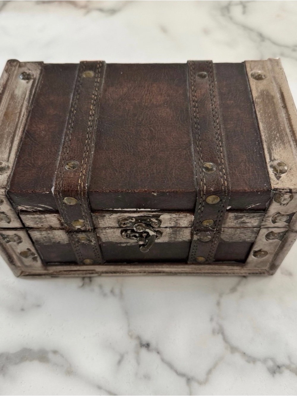 Vintage Style Dark Brown Wooden Trinket Storage Box